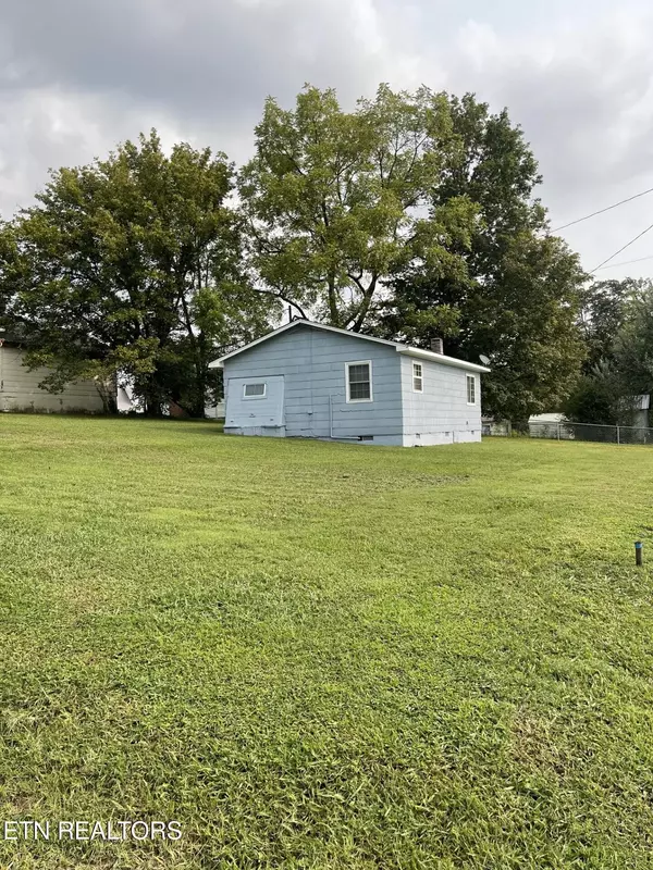 Crossville, TN 38555,141 Dogwood Ave