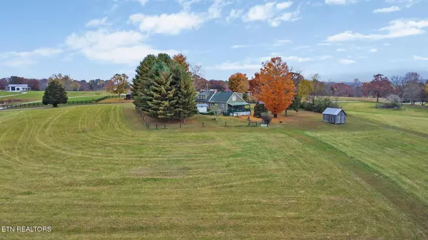 Crossville, TN 38555,866 Open Range Rd