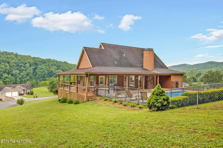 135 Easter Drive, Rockwood, TN 37854