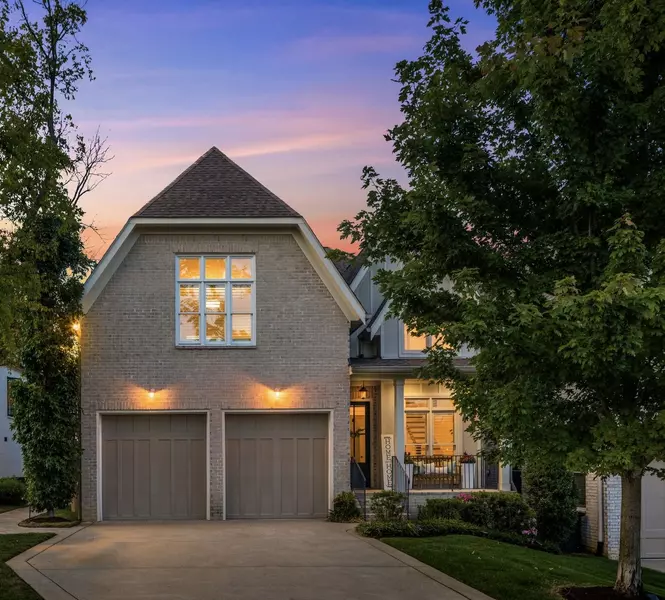 2260 Castleman Dr, Nashville, TN 37215