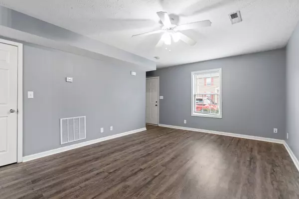 249 Executive Ave #A, Clarksville, TN 37042