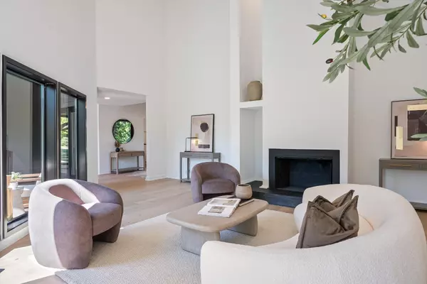 Brentwood, TN 37027,837 W Hillview Drive