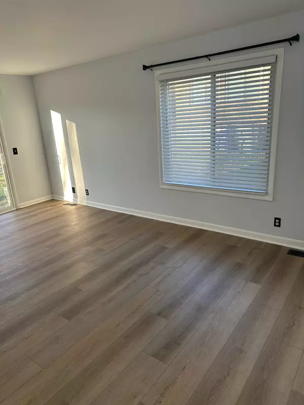 Nashville, TN 37221,552 Doral Country Dr