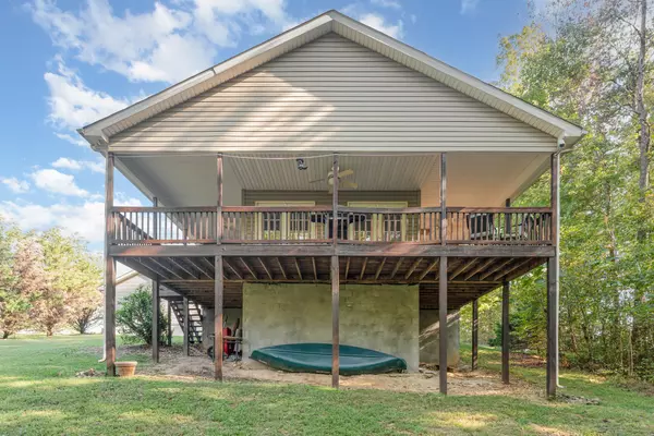 Charlotte, TN 37036,1310 Promise Land Rd