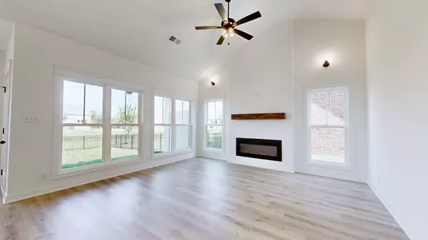 Clarksville, TN 37043,530 Foxglove Ln