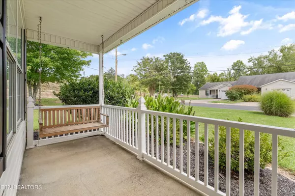 Knoxville, TN 37931,8509 Wisteria Way