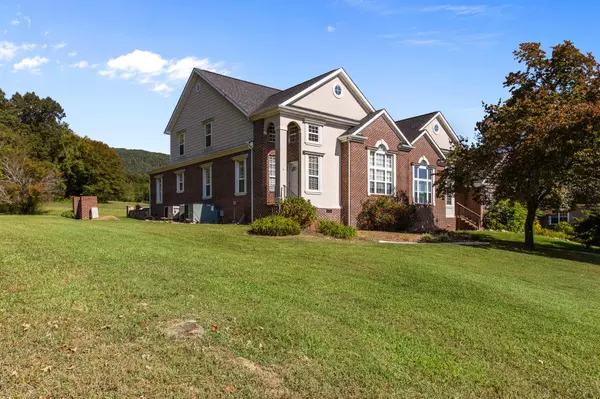 Dunlap, TN 37327,76 Big Cedar Drive