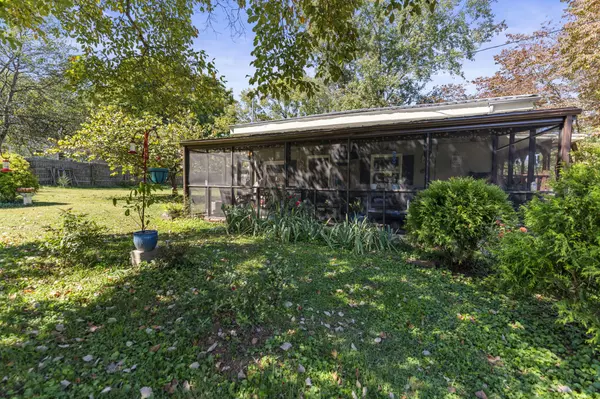 Winchester, TN 37398,1506 Old Cowan Rd