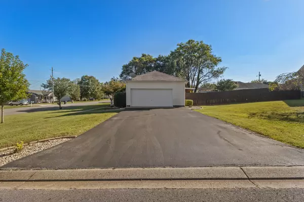 Murfreesboro, TN 37130,1168 Gardendale Dr