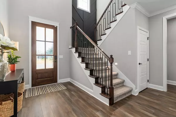 Clarksville, TN 37043,553 Bowden Dr