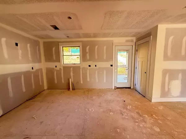 Clarksville, TN 37040,283 Cardinal Creek