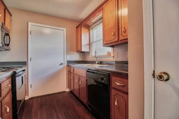 Clarksville, TN 37042,587 Joshua Dr