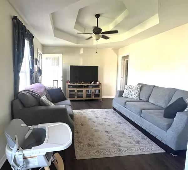 Clarksville, TN 37040,954 Crabapple Ct