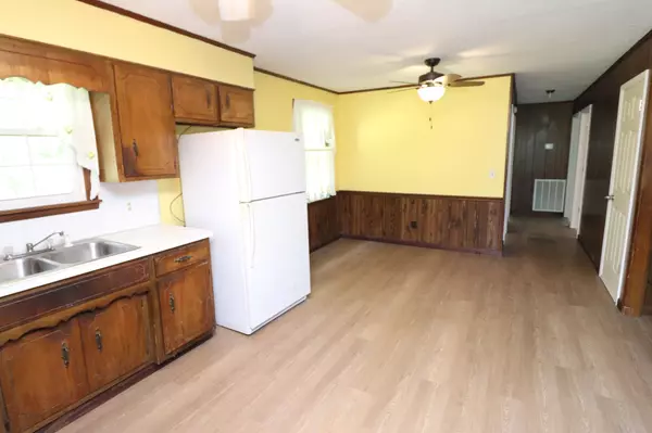 Lafayette, TN 37083,314 Wind Curve Cir