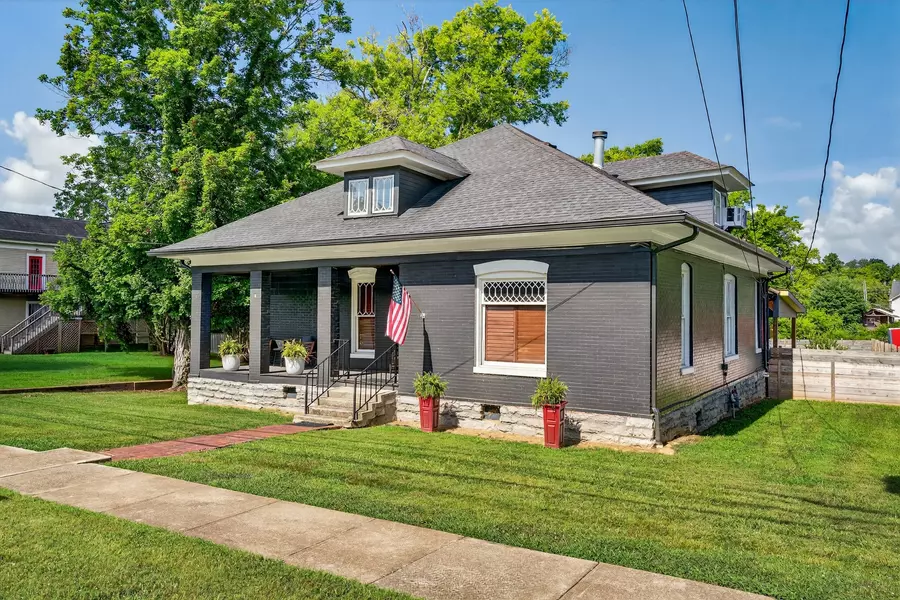 508 Lincoln Ave #N, Fayetteville, TN 37334