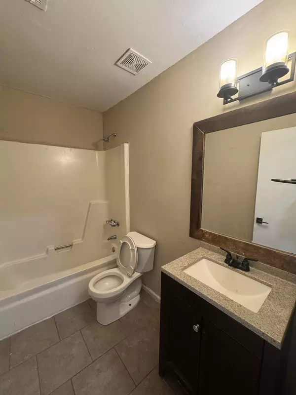 Nashville, TN 37207,2408 Woodale Ln