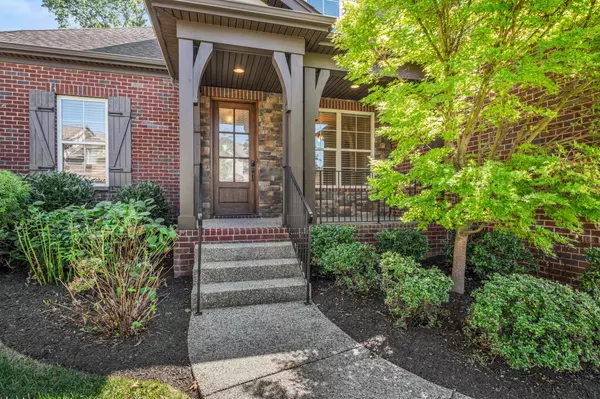 Hermitage, TN 37076,5129 Mountainbrook Cir