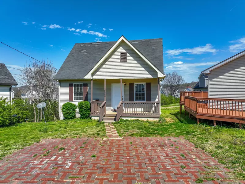 2688 Pine Ridge Dr, Nashville, TN 37207