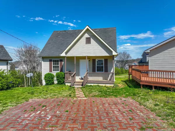 2688 Pine Ridge Dr, Nashville, TN 37207