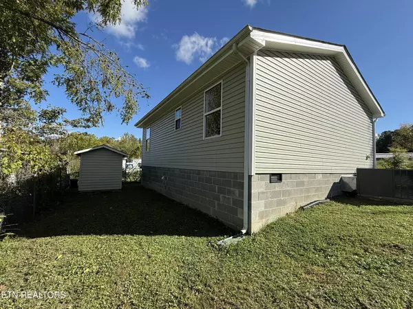 Sunbright, TN 37872,7913 Morgan Co Hwy