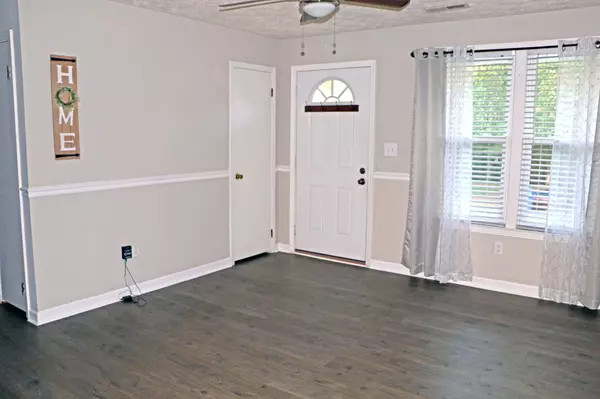 Dover, TN 37058,241 Castle Ln