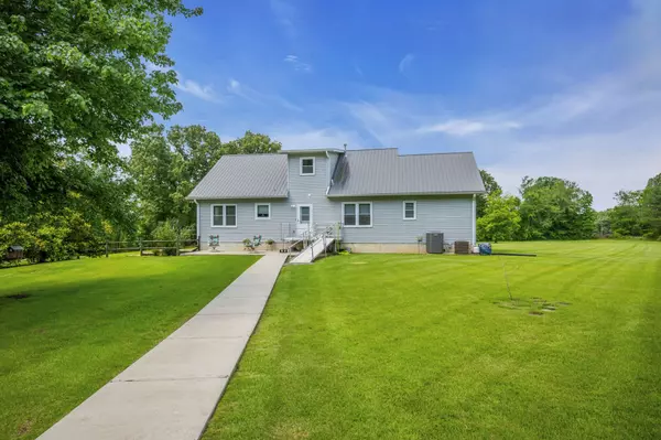 Hurricane Mills, TN 37078,11254 Old Highway 13