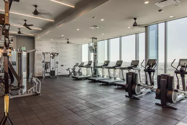 Nashville, TN 37203,1616 West End Ave #2206