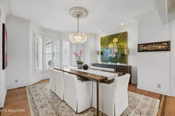 Knoxville, TN 37922,10525 Lakecove Way