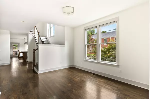 Nashville, TN 37206,321 S 11th St