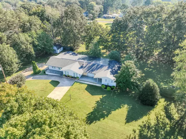 Lawrenceburg, TN 38464,499 Pettus St