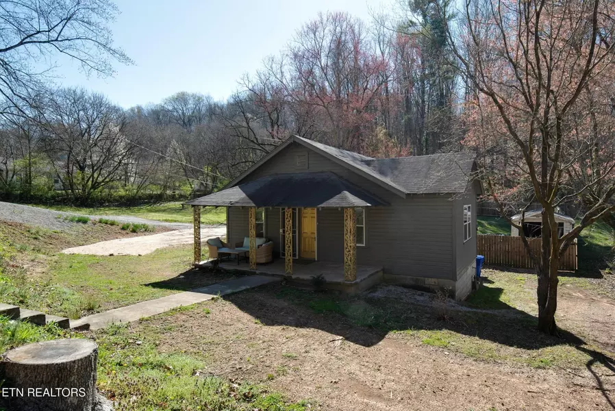 184186 Tub Springs Rd, Harriman, TN 37748
