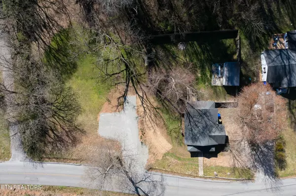 Harriman, TN 37748,184186 Tub Springs Rd