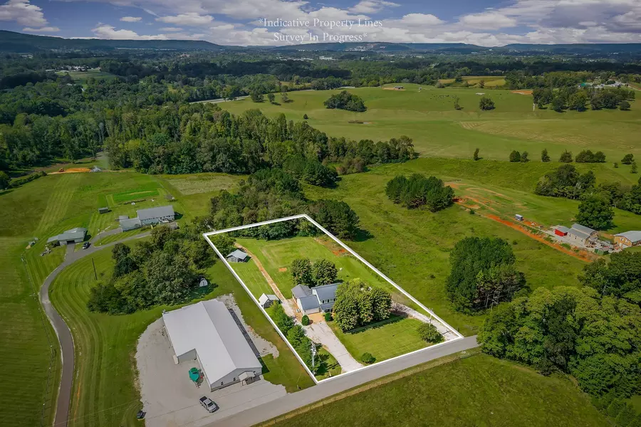 368 Bennett Rd, Sparta, TN 38583