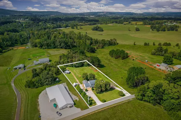 368 Bennett Rd, Sparta, TN 38583