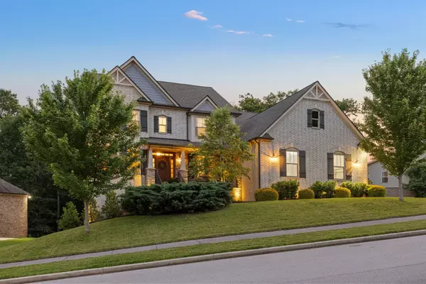 6826 Falls Ridge Ln, College Grove, TN 37046