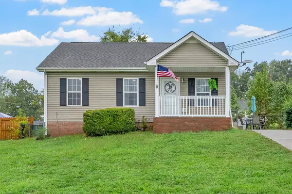 273 Fritz Cir, Clarksville, TN 37042