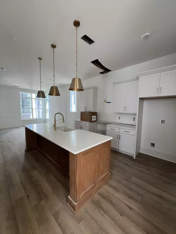 Nashville, TN 37206,110B Myrtle St #B