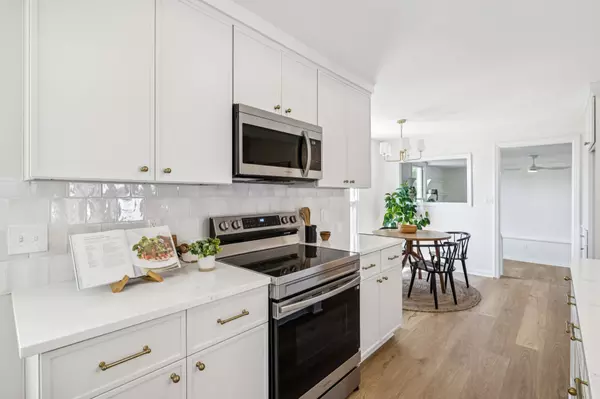 Clarksville, TN 37042,306 Tiny Town Rd