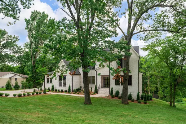Brentwood, TN 37027,1310 Lipscomb Dr