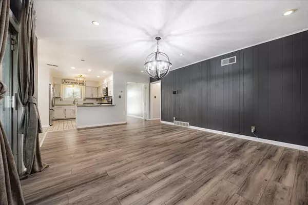 Memphis, TN 38115,5796 N FOXBURROW CIR