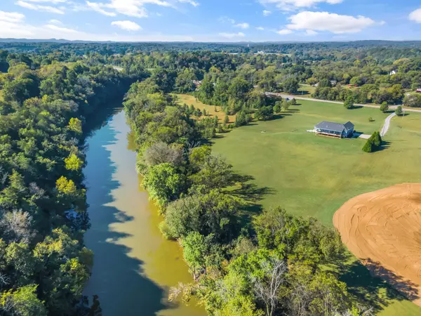 Columbia, TN 38401,3939 Franklin Pike