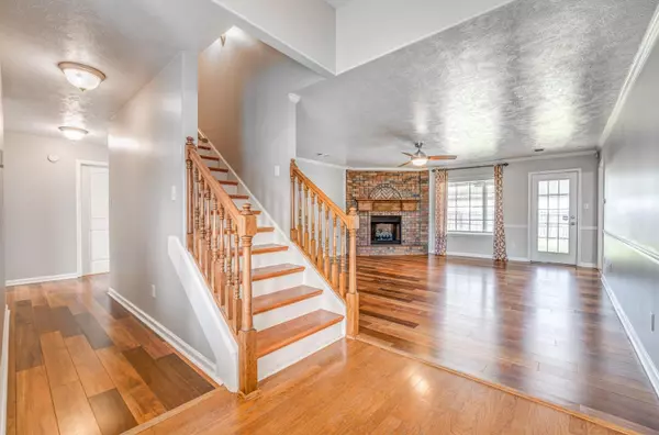 Atoka, TN 38004,184 HAWTHORN LN