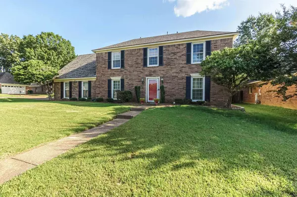 7647 DEXTER HOLLOW DR, Cordova, TN 38016