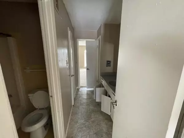 Memphis, TN 38118,4761 WINCHESTER RD