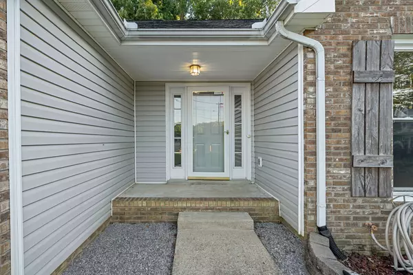 Clarksville, TN 37043,169 Shady Maple Dr