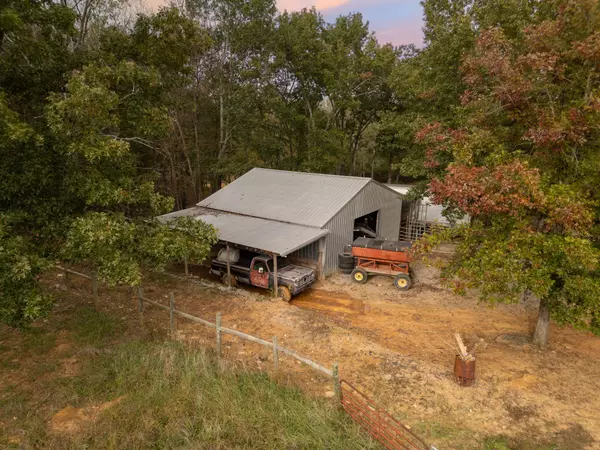 Shelbyville, TN 37160,156 Kingston Corner Rd