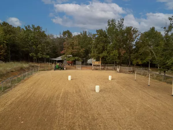 Shelbyville, TN 37160,156 Kingston Corner Rd