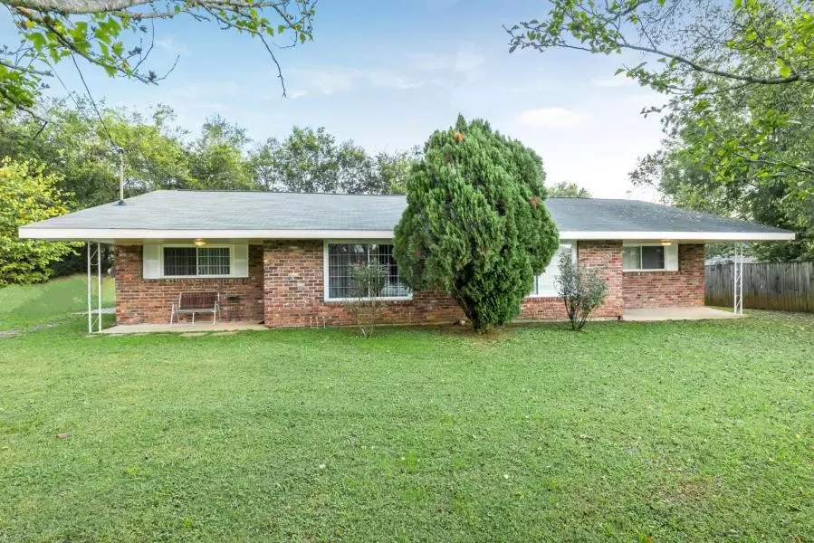 2452 Hickory Valley Road, Chattanooga, TN 37421