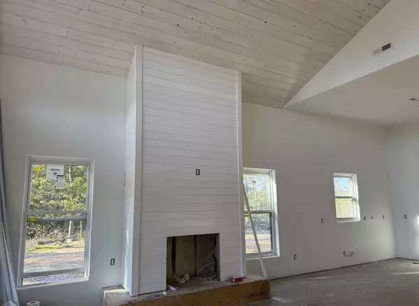 Erin, TN 37061,3145 Hwy 231