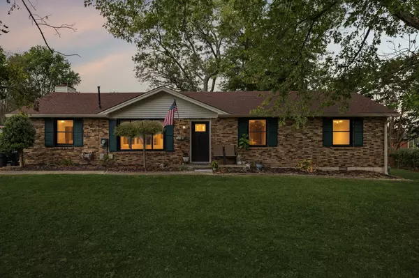 2210 Lynwood Dr, Greenbrier, TN 37073